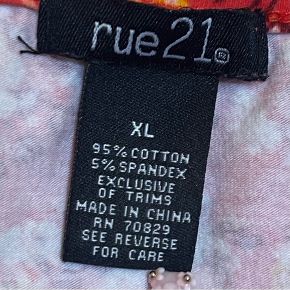 Rue21 Cropped Tank size: XL - Picture 5 of 5